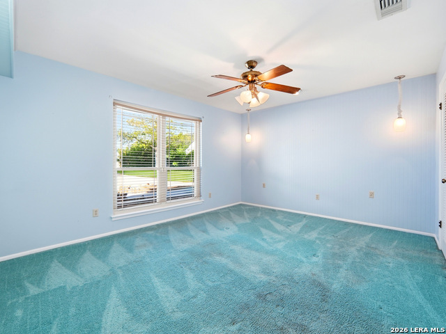 Image 23 of 47 For 159 Thornton