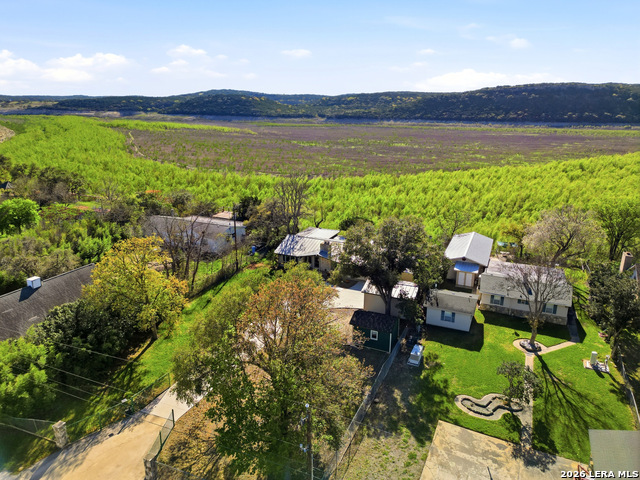 Image 41 of 47 For 159 Thornton