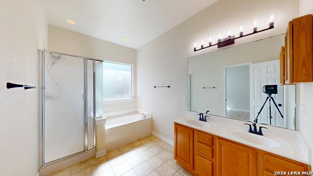 Image 38 of 46 For 101 Springtree Cliff