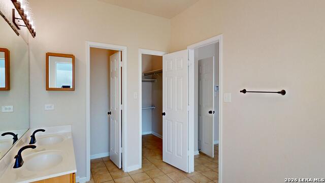 Image 39 of 46 For 101 Springtree Cliff