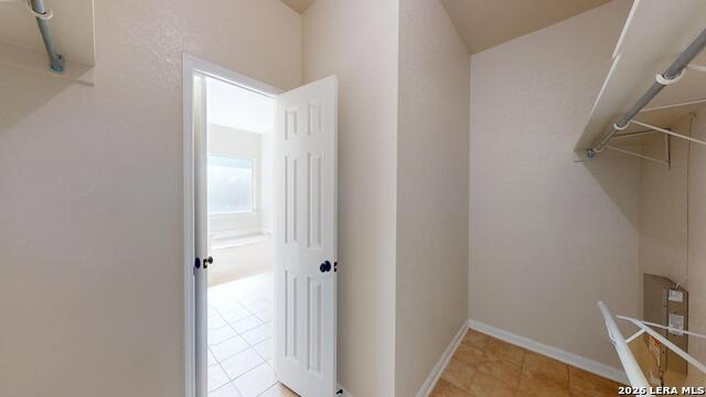 Image 41 of 46 For 101 Springtree Cliff