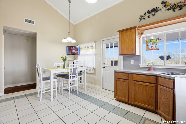 Image 10 of 44 For 2300 Stagecoach