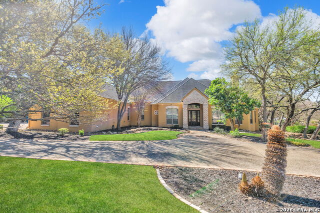 Image 2 of 50 For 9752 Trophy Oaks