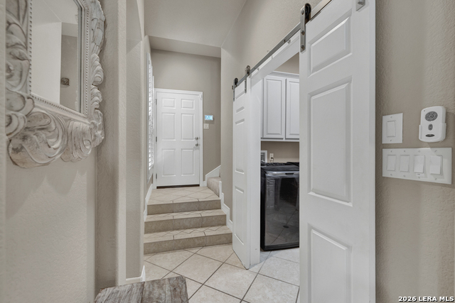 Image 36 of 50 For 9752 Trophy Oaks