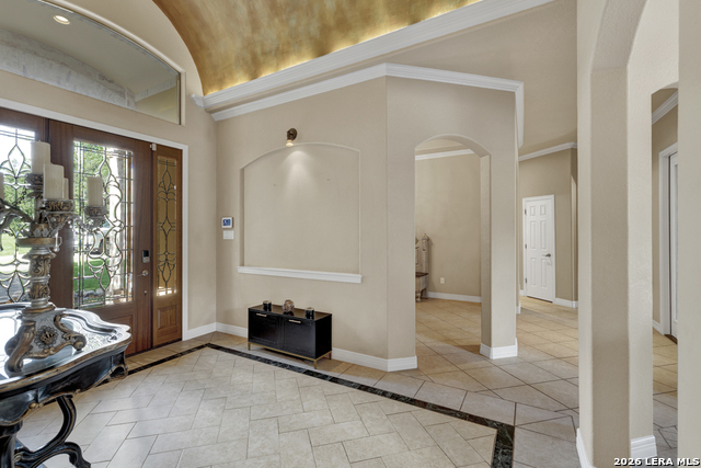 Image 4 of 50 For 9752 Trophy Oaks