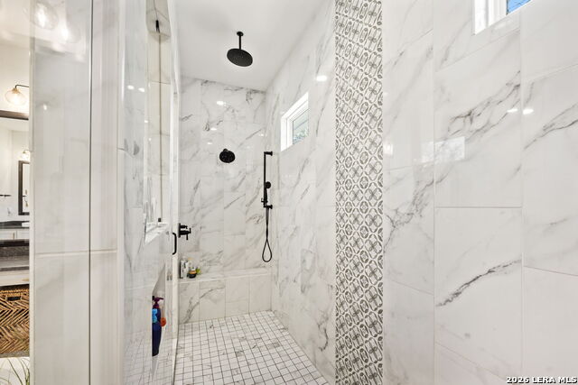 Image 12 of 48 For 979 Belle Oaks