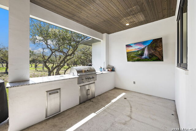 Image 18 of 48 For 979 Belle Oaks