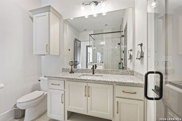 Image 20 of 48 For 979 Belle Oaks