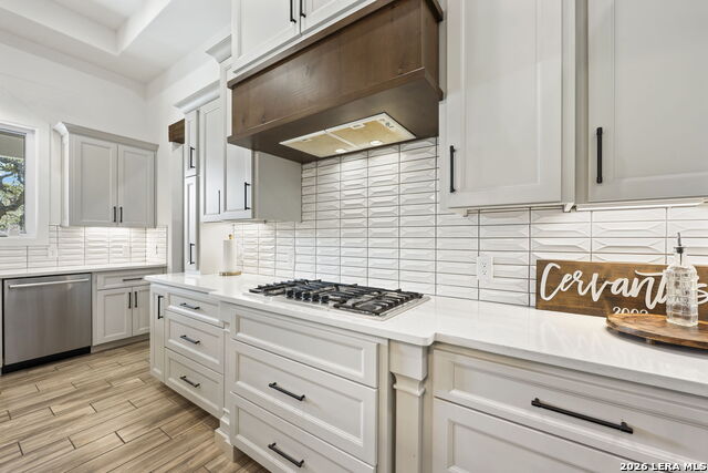 Image 37 of 48 For 979 Belle Oaks