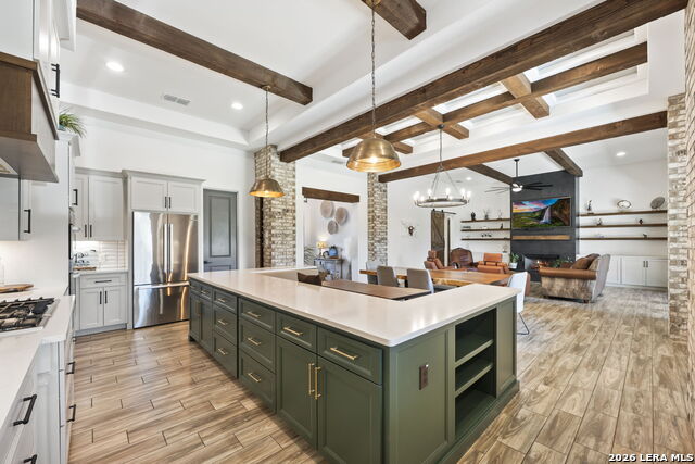 Image 38 of 48 For 979 Belle Oaks