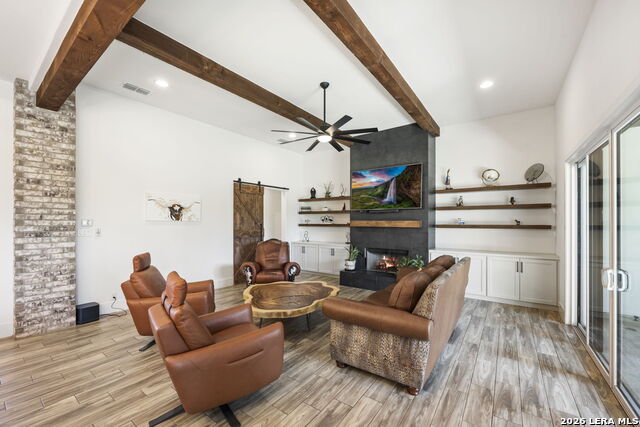 Image 39 of 48 For 979 Belle Oaks