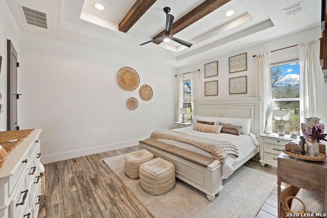 Image 40 of 48 For 979 Belle Oaks