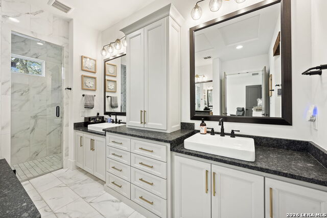 Image 41 of 48 For 979 Belle Oaks