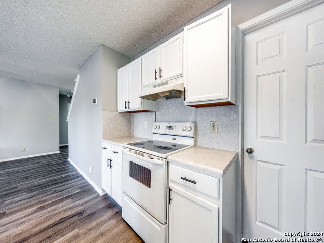 Image 10 of 20 For 12127 Branding Pt