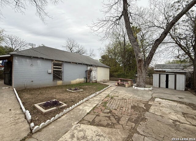 Image 17 of 29 For 514 Recio  