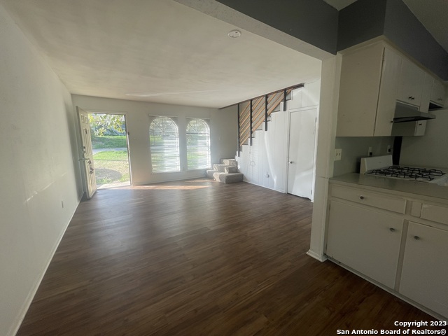 Details for 4512 Slayden Dr, San Antonio, TX 78228