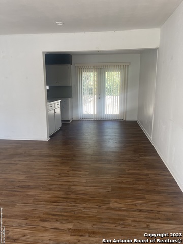 Image 10 of 10 For 4512 Slayden Dr