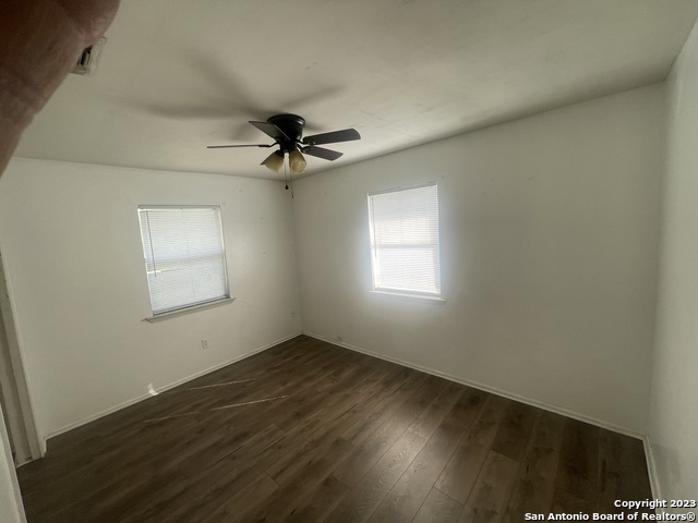 Image 5 of 10 For 4512 Slayden Dr