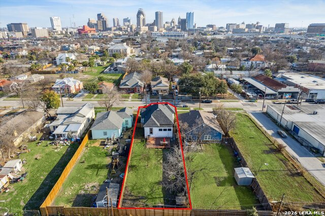 Listing photo id 14 for 417 Warren  