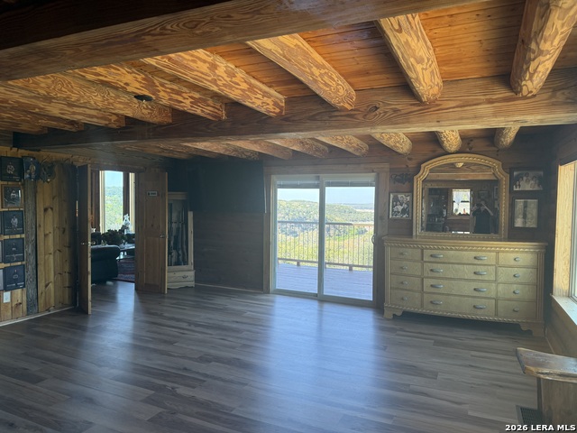 Image 14 of 32 For 13689 Fm 1283