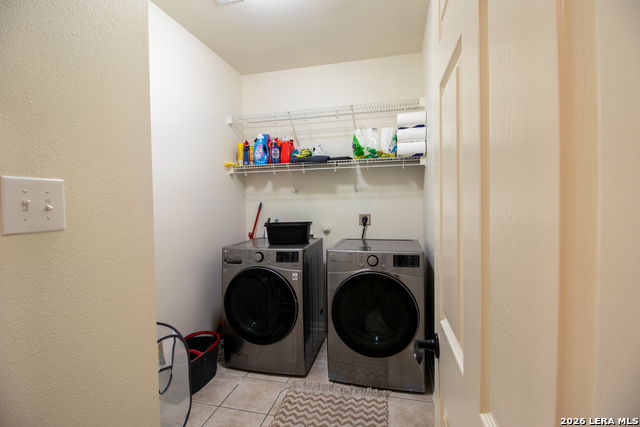 Image 23 of 31 For 15923 Socorro Falls