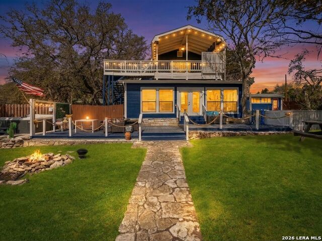 Image 10 of 49 For 528 Rimrock Pass