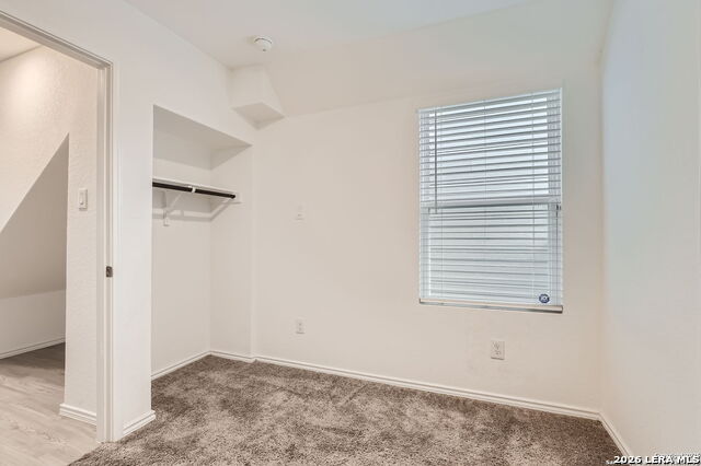 Image 8 of 17 For 7137 Elm Cove