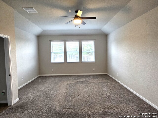 Image 21 of 38 For 12549 Rothau Dr