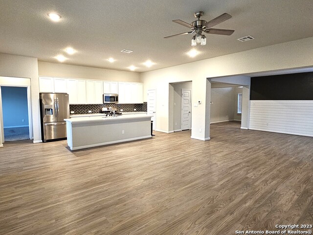 Image 9 of 38 For 12549 Rothau Dr