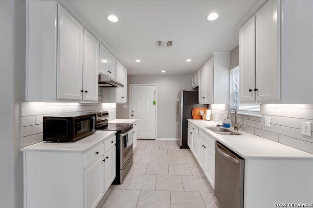 Image 4 of 18 For 9391 Valley Gate