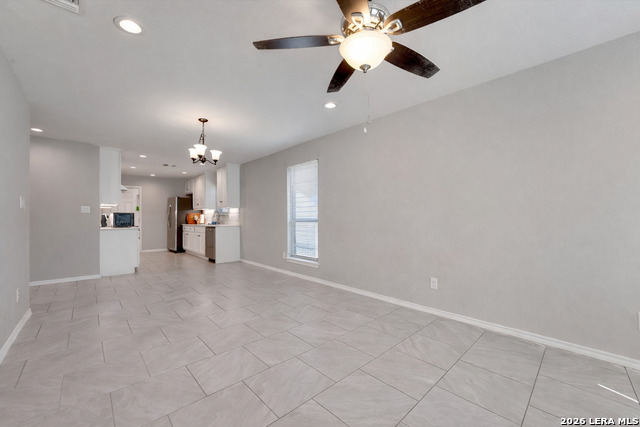 Image 6 of 18 For 9391 Valley Gate