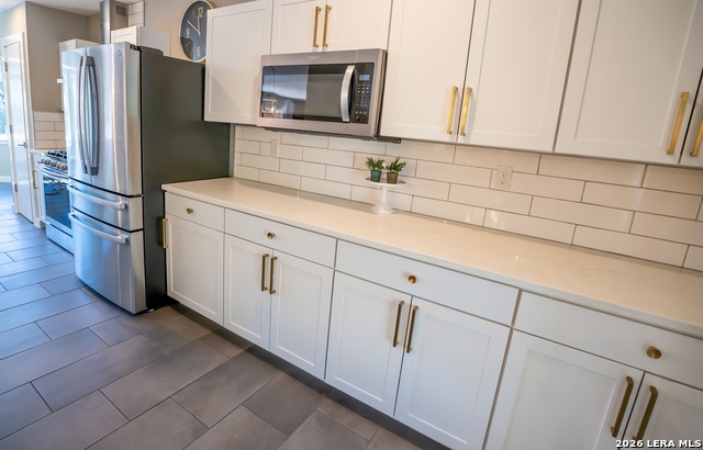 Image 11 of 60 For 9117 Oak Downs