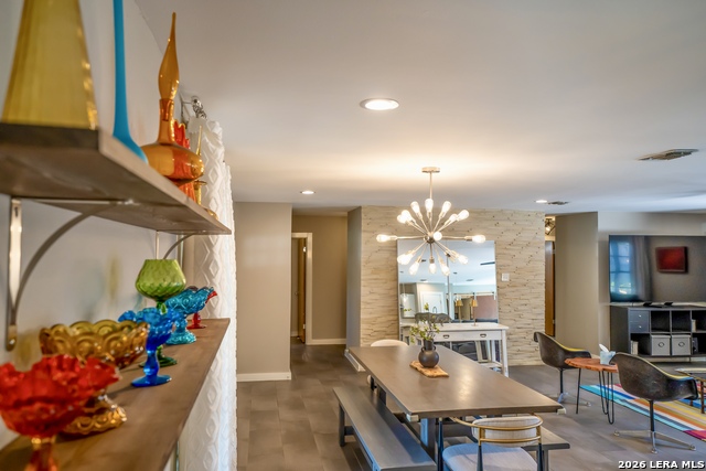 Image 18 of 60 For 9117 Oak Downs