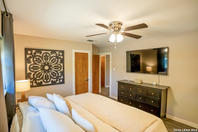 Image 29 of 60 For 9117 Oak Downs