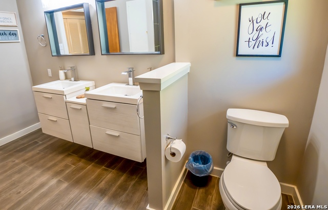 Image 47 of 60 For 9117 Oak Downs