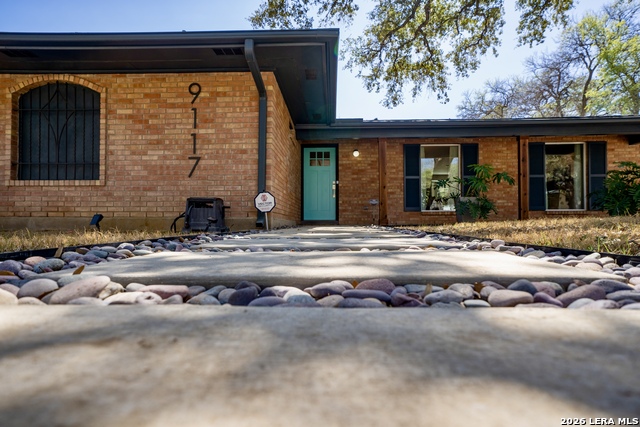 Image 5 of 60 For 9117 Oak Downs