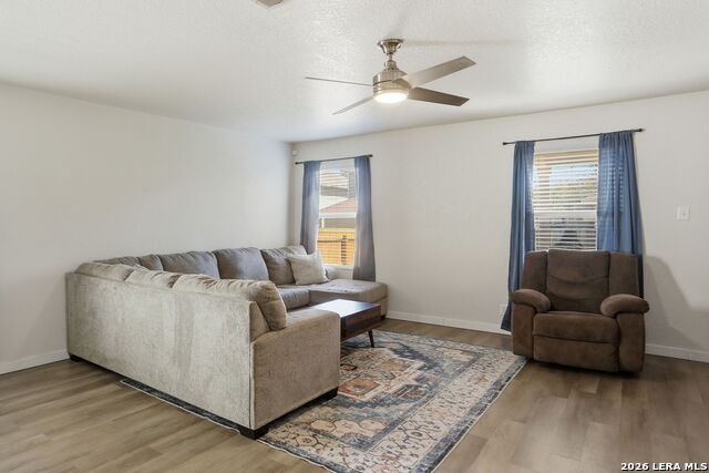 Image 13 of 53 For 1814 Strawhouse Way