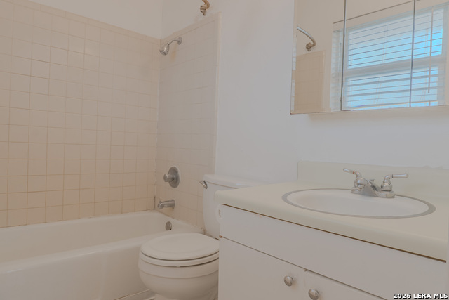 Image 19 of 27 For 5103 Guinevere