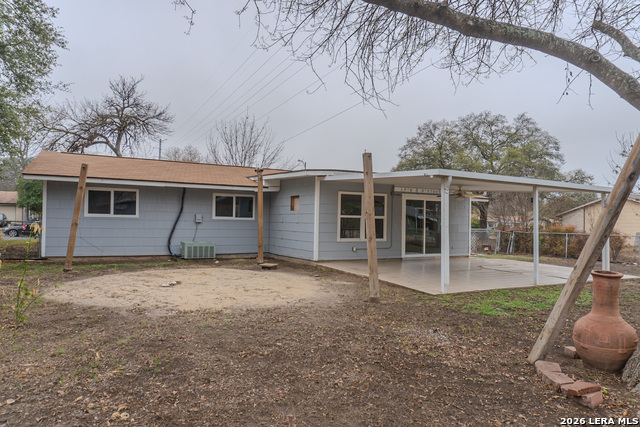 Image 26 of 27 For 5103 Guinevere