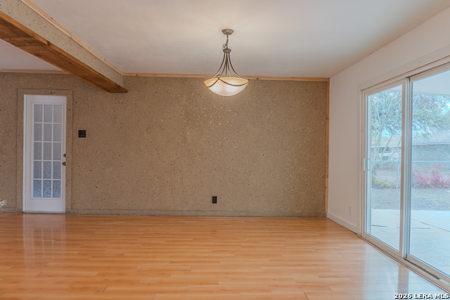 Image 8 of 27 For 5103 Guinevere