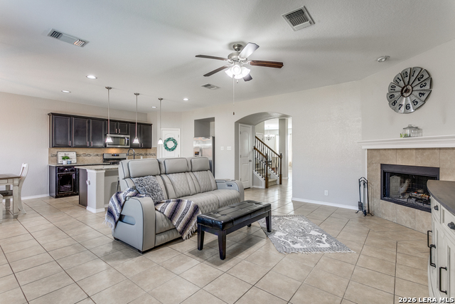 Image 9 of 25 For 15435 Gallant Bloom