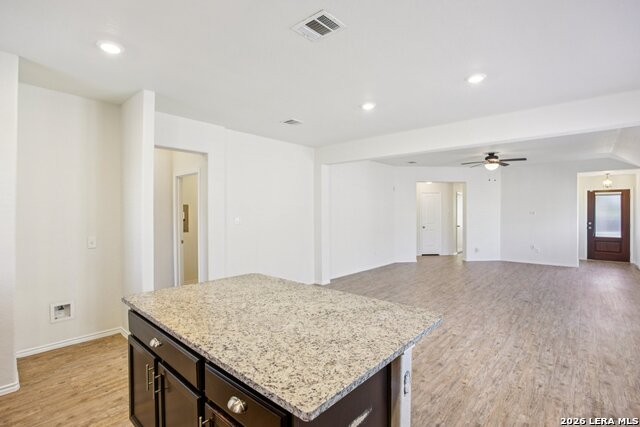 Image 11 of 33 For 160 Field Rdg