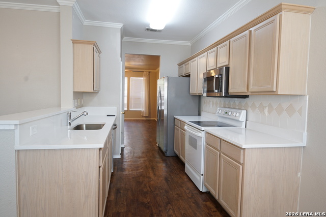 Image 7 of 28 For 7203 Snowden