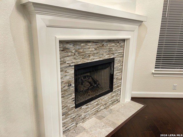 Image 12 of 50 For 28839 Porch Swing