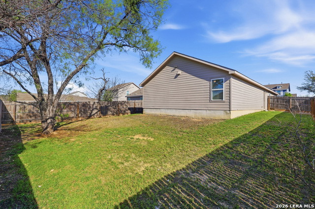 Image 19 of 21 For 5938 Autumn Palms