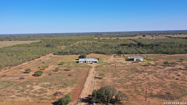 Details for 854 County Road 7421, Yancey, TX 78886