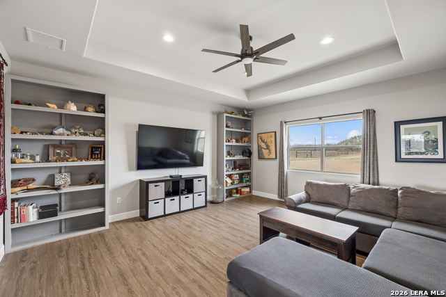 Image 16 of 40 For 854 County Road 7421