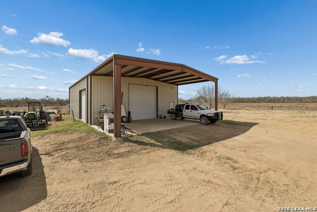 Image 33 of 40 For 854 County Road 7421