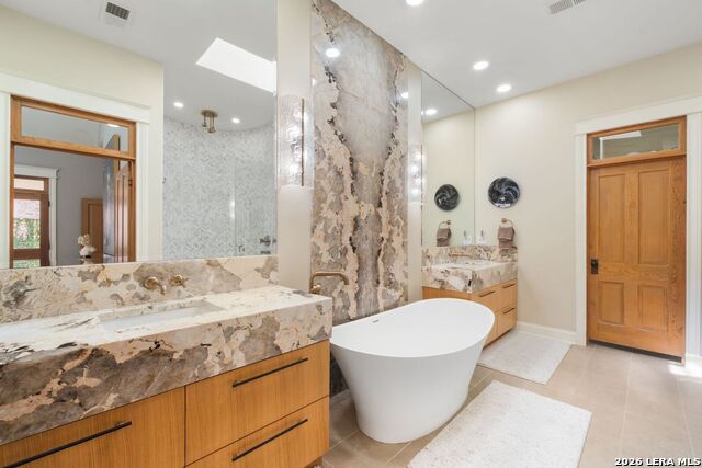 Image 21 of 30 For 114 Haverhill Way