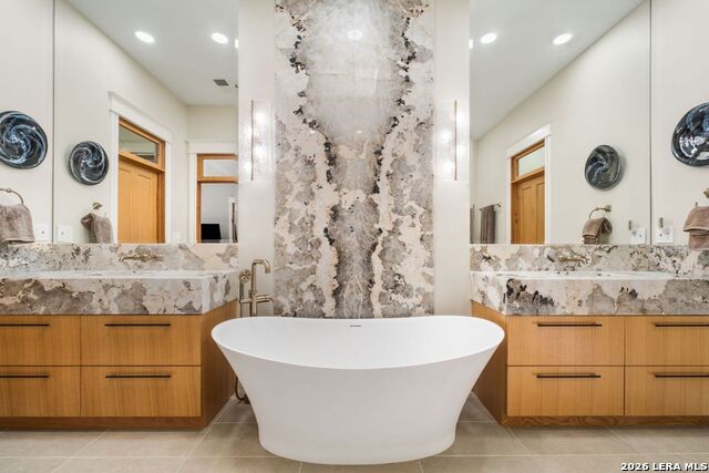 Image 22 of 30 For 114 Haverhill Way